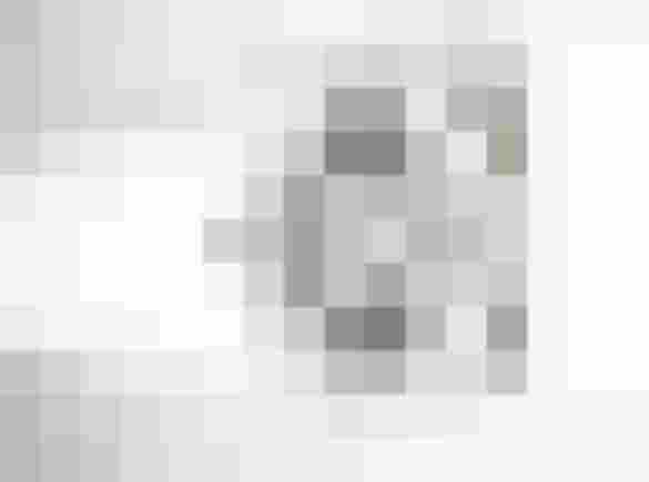 Weißer Designheizkörper für effiziente, gesunde Wärme und modernes Raumklima mit smartem Design