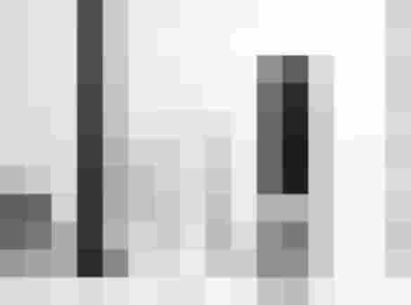 Moderne Heiz- und Lüftungselemente in minimalistischem Raum